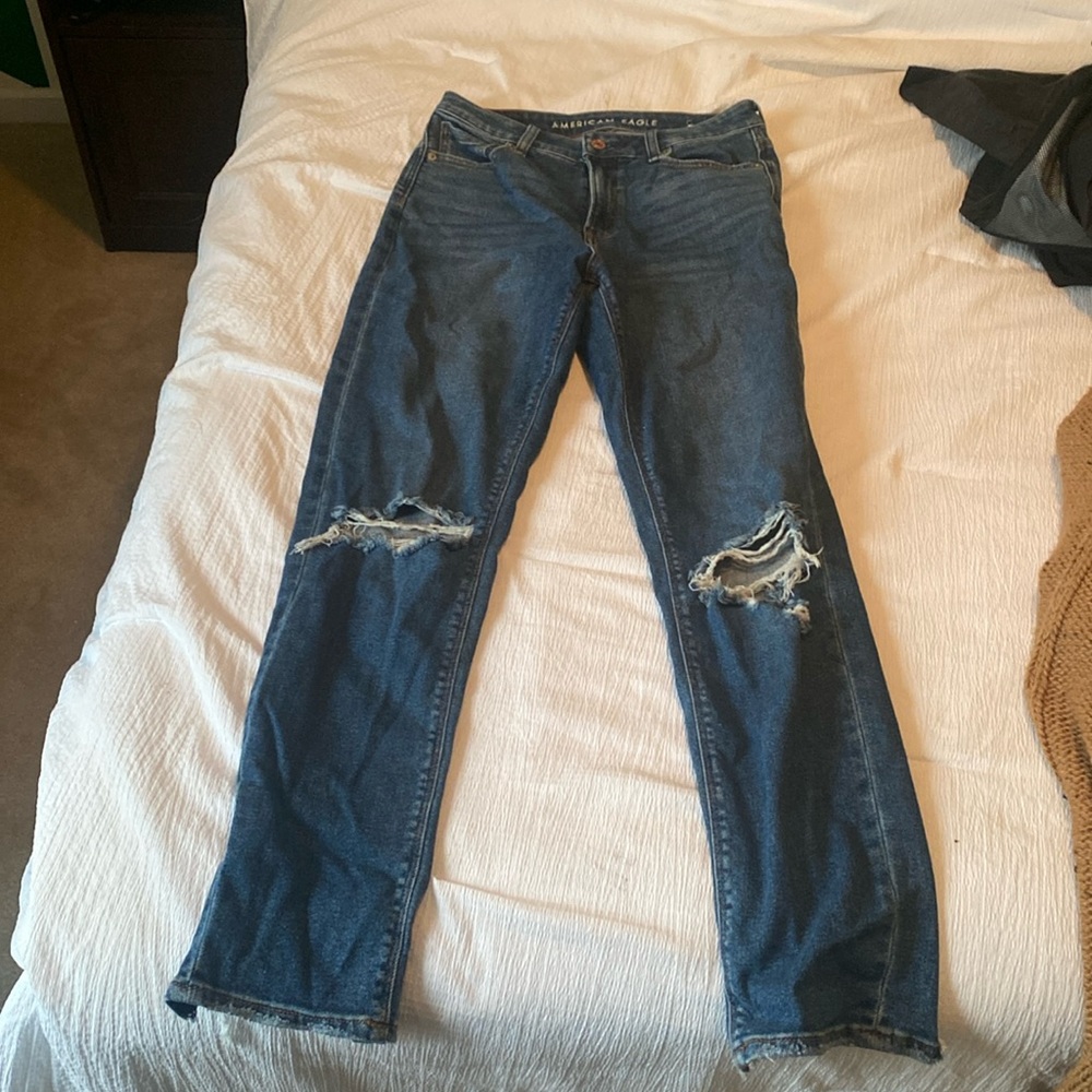 American eagle mom jean size 2L